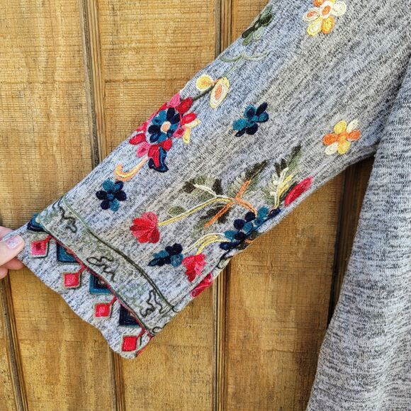 Anthropologie Fig & Flower Heather Gray Embroidered Tie Front Blouse Wm Sz PL - Picture 3 of 12